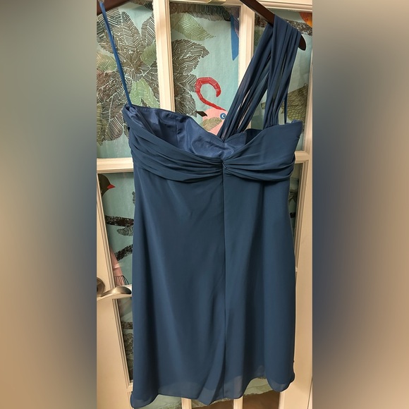 Symphony of Venus Special Occassion dress - Picture 7 of 10